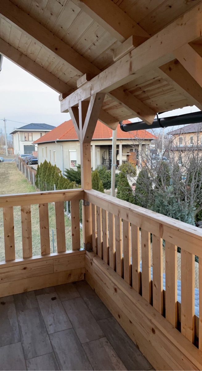 Ágoston Fa és Építőipari kft. – Ács